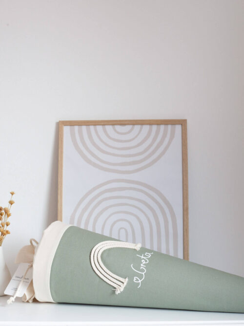 Schultüte personalisiert Regenbogen