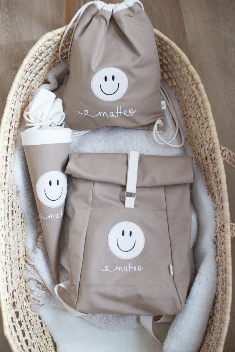 Kinderrucksack Rolltop personalisiert Smiley – Bild 5